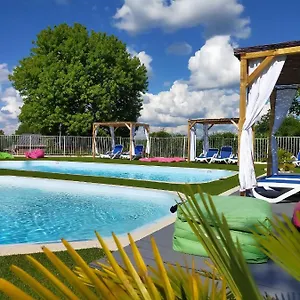 https://team-holiday-camping-domaine-vallee-du-tarn.midi-pyreneeshotels.com