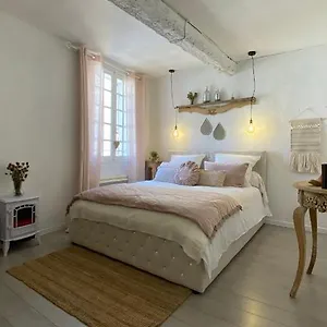 Appartement Studio Charme Cocooning Hyper Centre Historique Confort, Aix-en-Provence